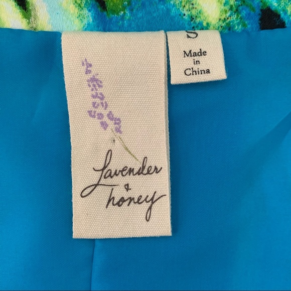 Fun 3/4 sleeve fully lined jacket for work or play.  Lavendar & Honey, Size S - Picture 5 of 5